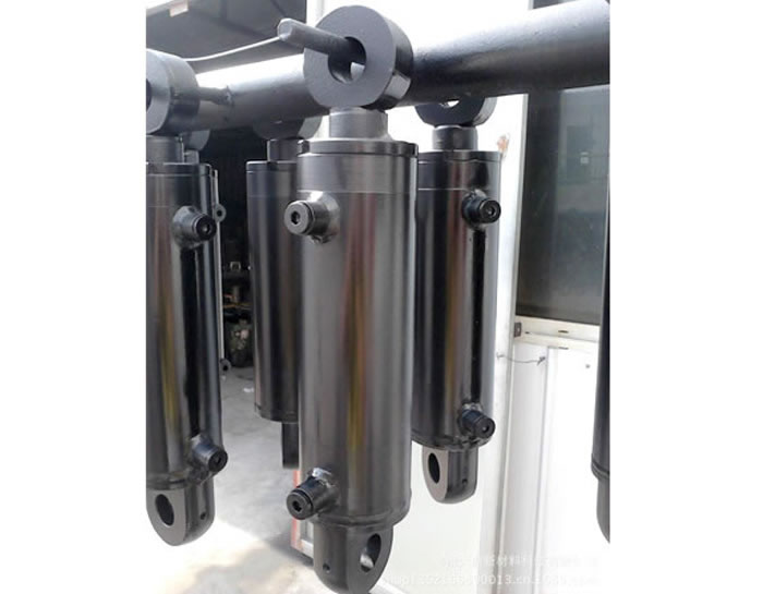 外螺紋(wen)活塞桿液壓油缸